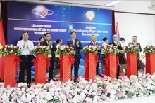 Cérémonie d'inauguration d'un laboratoire de données et de communication sur les catastrophes à Vientiane. Photo : VNA.