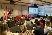 Vue du séminaire « Le Vietnam, la porte d’entrée vers l’Indo-Pacifique pour les entreprises québécoises ». Photo : VNA.