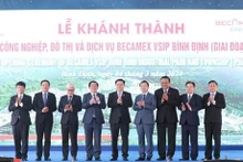 Lors de la cérémonie d'inauguration de la zone industrielle, urbaine et de service Becamex VSIP Binh Dinh (1ère phase). Photo : VNA.