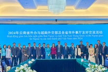 Vue générale du colloque sur le renforcement de la coopération entre les localités vietnamiennes et le Yunnan dans les affaires étrangères. Photo: baoquocte.vn.