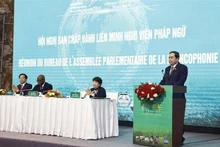 Le président de l'AN Tran Thanh Man assiste à l'ouverture de la réunion du Bureau de l'APF à Can Tho. Photo : VNA.
