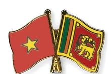Drapeaux vietnamien et sri-lankais (de gauche à droite). Photo : chinhphu.vn 