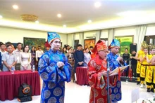 Lors de la cérémonie pour commémorer l’anniversaire de la mort des Rois Hung, les du Vietnam, le 13 avril à Kuala Lumpur, en Malaisie. Photo : VNA.