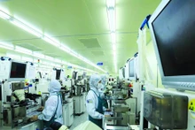 L'usine Hana Micron Vina 2 de la Sarl Hana Micron Vina, dans le Parc industriel de Vân Trung, situé dans le district de Viêt Yên, province de Bac Giang (au Nord du Vietnam). Photo : VNA.