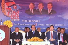 Le Président du Parti du peuple cambodgien (PPC), Samdech Techo Hun Sen, préside le meeting célébrant le 45e anniversaire du Jour de la victoire, le 7 janvier. Photo : VNA.