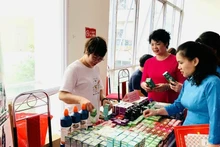 Au Vietnam, les femmes d’affaires sont souvent confrontées à un accès plus limité au financement que les hommes. Photo: hanoimoi.