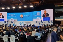 Le secrétaire général António Guterres prononce un discours lors de la réunion ministérielle de haut niveau du Groupe des amis de l’Alliance des civilisations des Nations unies, à Cascais, au Portugal. Photo : ONU.