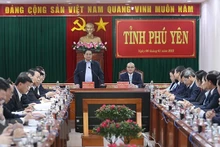 Le Premier ministre Pham Minh Chinh s'exprimant lors de la séance de travail avec les responsables clés de la province de Phu Yên, le 8 janvier. Photo: VNA
