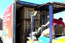 L'exportation du premier lot de radis marinés vers le marché japonais. Photo : Journal Hà Giang.