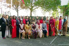 Le programme a contribué à renforcer la compréhension mutuelle, l'amitié et la solidarité entre les membres des ambassades des pays de l'ASEAN aux Pays-Bas. Photo: baoquocte.vn