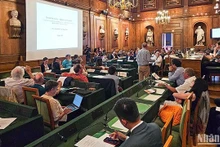 La vue générale de la cérémonie de mise à l'honneur par l’Académie française des Sciences. Photo : NDEL.