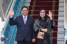 Le Premier ministre Pham Minh Chinh et son épouse. Photo : baoquocte.vn