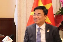 L’ambassadeur du Vietnam au Japon, Pham Quang Hiêu, lors d'une interview avec la VNA.. Photo : VNA.