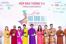 La 11e Fête de l'ao dài (tunique traditionnelle vietnamienne) de Ho Chi Minh-Ville 2025 se déroule du 1er au 9 mars,. Photo : VNA. 