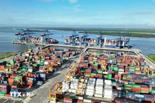 Le Vietnam maintient sa stabilité politique et sa réussite économique en 2024. Photo : VNA.