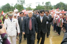 Le Secrétaire général Nguyên Phu Trong lors d'une visite à Quang Nam. Photo : VOV.