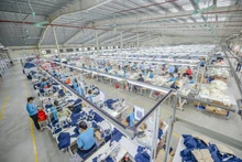 Au cours des neuf premiers mois de 2024, l'UE a dépensé près de 3,1 milliards de dollars pour acheter des textiles et des vêtements auprès de fournisseurs vietnamiens. Photo : baodautu.vn 