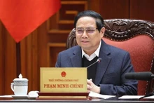 Le Premier ministre Pham Minh Chinh lors de la réunion, à Hanoi, le 10 février. Photo : VNA.