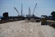 Chantier du projet de route côtière DT994 traversant la ville de Vung Tau, province de Ba Ria-Vung Tau (au Sud du Vietnam). Photo d'illustration : VNA.