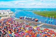 Les ports maritimes sont l'un des atouts de la région Sud-Est. Photo : nhadan.vn