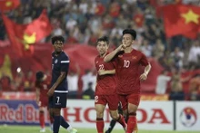 Thanh Nhan marque le 4e but pour l'équipe vietnamienne. Photo : VNA.
