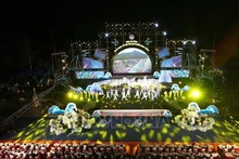 Coup d'envoi éblouissant du Festival de la mer de Hà Tinh 2024