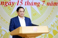 Le Premier ministre Pham Minh Chinh s’exprime lors de la 8e réunion du Comité de pilotage de la réforme administrative du gouvernement, à Hanoi, le 15 juillet. Photo : VNA.
