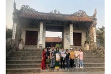 Les visiteurs auront l'occasion de visiter la maison communale de Cô Loa, le lieu de culte de la princesse My Châu, le temple Cao Lô, le temple Thuong, lieu de culte du roi An Duong Vuong. Photo : hanoimoi.com.vn