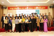 Les femmes bénéficiaires du projet SURE. Photo : thoidai.com.vn