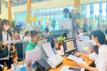 Les habitants locaux se sont vu fournir des informations complètes et opportunes sur le réaménagement des unités administratives au niveau de district et de communes. Photo : baobacgiang.com.vn
