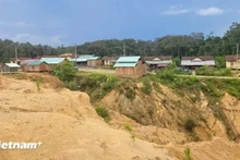 La zone souvent touchée par les tremblements de terre dans le district de Kon Plong, province de Kon Tum. Photo : Vietnam+.