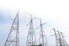 30e anniversaire de l'accomplissement de la construction de la ligne de 500 kV Nord-Sud, circuit 1
