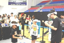 Une série d'activités créatives et interactives dans le domaine des STEAM lors du STEAM Discovery Festival. Photo : qdnd.vn