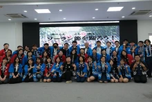 Les étudiants de l'Académie diplomatique et des partenaires d’enseignement du japonais du Fond d'échange international du Japon au Vietnam. Photo : baoquocte.vn