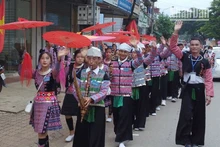 La fête de rue de l'ethnie Muong. Photo d'illustration : NDEL.