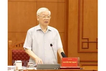 Le Secrétaire général du Parti communiste du Vietnam, Nguyên Phu Trong lors de la réunion, à Hanoi, le 18 novembre. Photo : VNA.