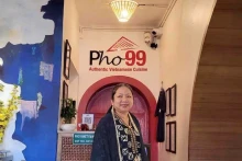 La propriétaire de la chaîne de restaurants de phở célèbre au Népal, Vo Thi Kim Cuong. Photo : Vo Thi Kim Cuong.