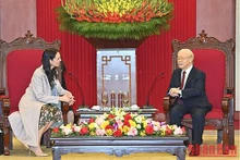 Le Secrétaire général du Parti, Nguyên Phu Trong, et la Première ministre néo-zélandaise, Jacinda Ardern. Photo : NDEL.