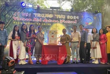 La Fête de la mi-automne des enfants vietnamiens en Malaisie. Photo : VNA.