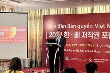 Le directeur du Département du droit d'auteur, Trân Hoàng s'exprime lors de l'événement. Photo : VOV.