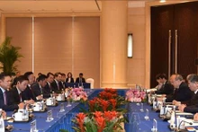 Entretien entre des dirigeants de Hanoi et Pékin. Photo: VNA