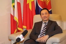 L'ambassadeur du Vietnam en Italie, Duong Hai Hung. Photo : VNA.