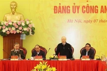 Le Secrétaire général du Parti, Nguyên Phu Trong, lors de la conférence du Comité central du Parti pour la Police, à Hanoi, le 7 décembre. Photo : VNA.
