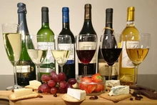 “Tastin’France” est l’occasion, pour les professionnels du secteur des boissons alcoolisées au Vietnam, d’explorer la richesse et le prestige des vins et spiritueux français. Photo d'illustration/QKAWine