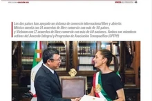 Photo de l'ambassadeur vietnamien Nguyen Van Hai et de la présidente mexicaine Claudia Sheinbaum sur Voces Del Periodista. Capture d'écran/VNA.