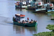 Ben Tre durcit le ton à l'encontre de la pêche INN. Photo : VNA.