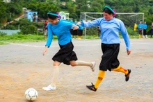 « Le football féminin à la montagne : du mouvement local au produit touristique culturel »