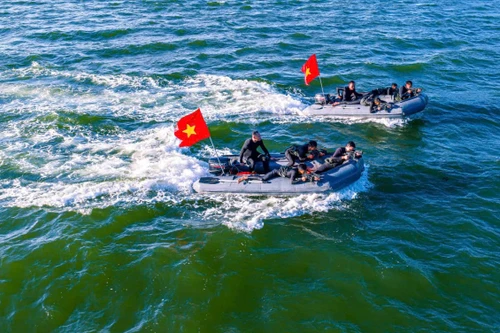 Les soldats de la Brigade des commandos marins 126. Photo : hanoimoi.