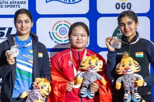 Nguyên Thyy Trang remporte la médaille d’or pour le Vietnam aux Championnats d’Asie de tir à la carabine et au pistolet 2026, en Inde, le 9 février. Photo: Page de fans Sports du Vietnam