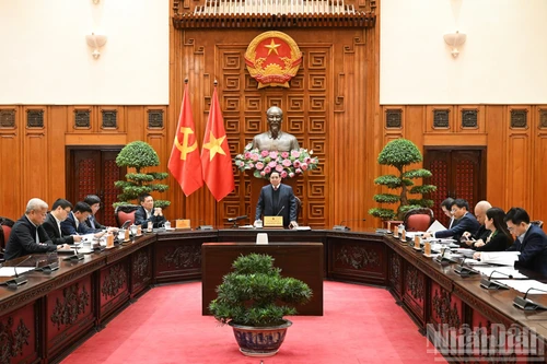 Vue d’ensemble de la réunion.